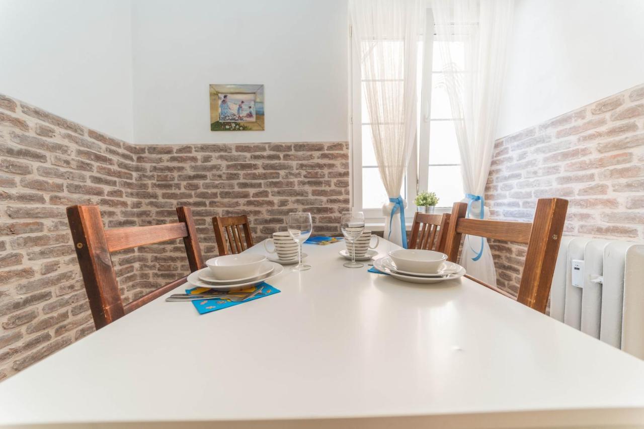 Apartament Przytulny Starowka Old Town Piwna Gdaňsk Exteriér fotografie